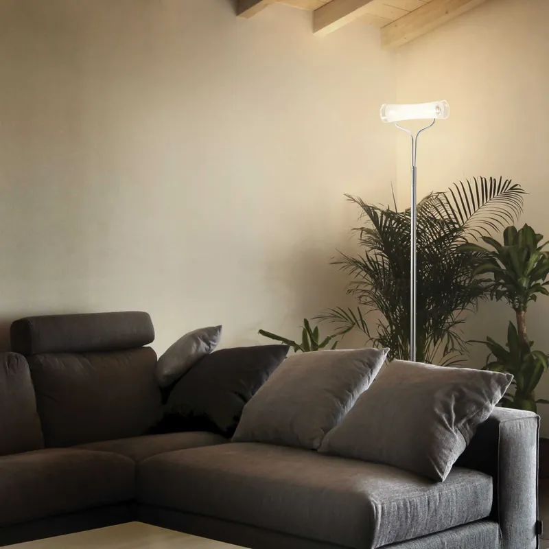 LAMPADAR STAND UP PT1 Reducere extra