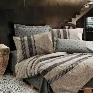 Ofertă Set husa pilota + fata de perna, bumbac ranforce 100%, 135x200 cm + 80x80 cm, maro/negru - Verificat A · Re-Bloom